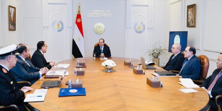 Al-Sissi suit le dossier du développement de l'industrie 2 - Le Progrès Egyptien Al-Sissi suit le dossier du développement de l'industrie 1 - Le Progrès Egyptien