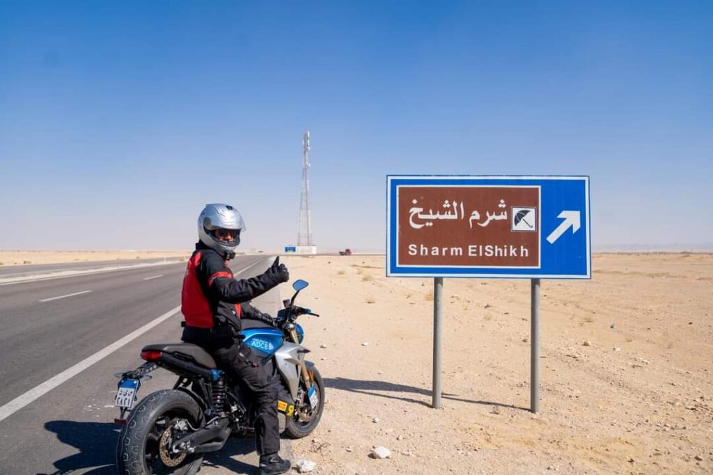 <strong>Fouad reçoit l’aventurier Ali Abdou avant son départ pour la COP-28</strong> 8 - Le Progrès Egyptien <strong>Fouad reçoit l’aventurier Ali Abdou avant son départ pour la COP-28</strong> 7 - Le Progrès Egyptien