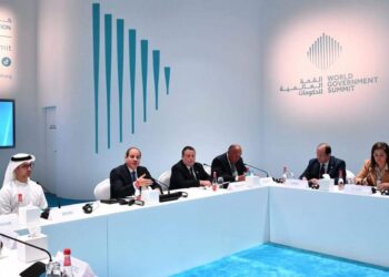 Al-Sissi : L’Egypte tient à surmonter tous les obstacles auxquels sont confrontés les investisseurs