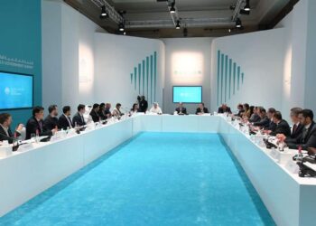 Al-Sissi : L’Egypte tient à surmonter tous les obstacles auxquels sont confrontés les investisseurs