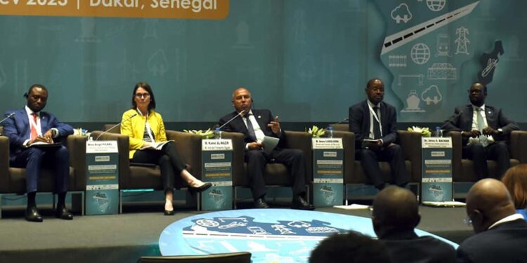 Le ministre passe en revue les grands exploits routiers 2 - Le Progrès Egyptien Le ministre passe en revue les grands exploits routiers 1 - Le Progrès Egyptien