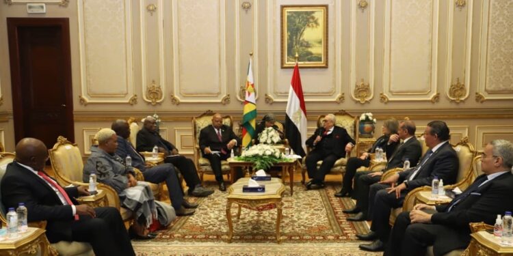 Promouvoir les relations parlementaires avec le Zimbabwe 1 - Le Progrès Egyptien