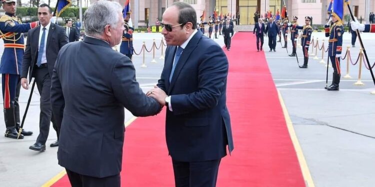 Al-Sissi fait ses adieux au Roi Abdallah II bin Al-Hussein 2 - Le Progrès Egyptien Al-Sissi fait ses adieux au Roi Abdallah II bin Al-Hussein 1 - Le Progrès Egyptien