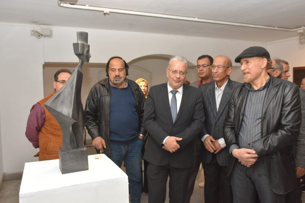 Le 3ème Salon de sculpture... message des Descendants des Pharaons au Monde 12 - Le Progrès Egyptien Le 3ème Salon de sculpture... message des Descendants des Pharaons au Monde 11 - Le Progrès Egyptien