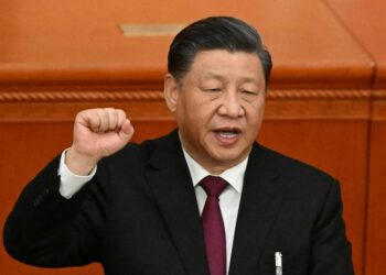 Chine : Xi Jinping obtient un troisième mandat historique