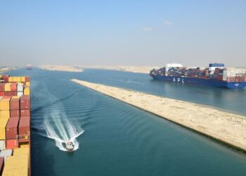 Hausse  des recettes du Canal de Suez