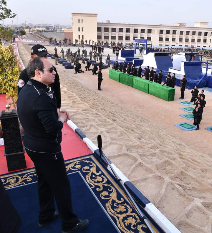 Al-Sissi inspecte l’Académie de Police 5 - Le Progrès Egyptien