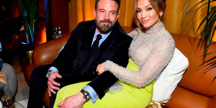 Jennifer Lopez et Ben Affleck plus amoureux que jamais 2 - Le Progrès Egyptien Jennifer Lopez et Ben Affleck plus amoureux que jamais 1 - Le Progrès Egyptien