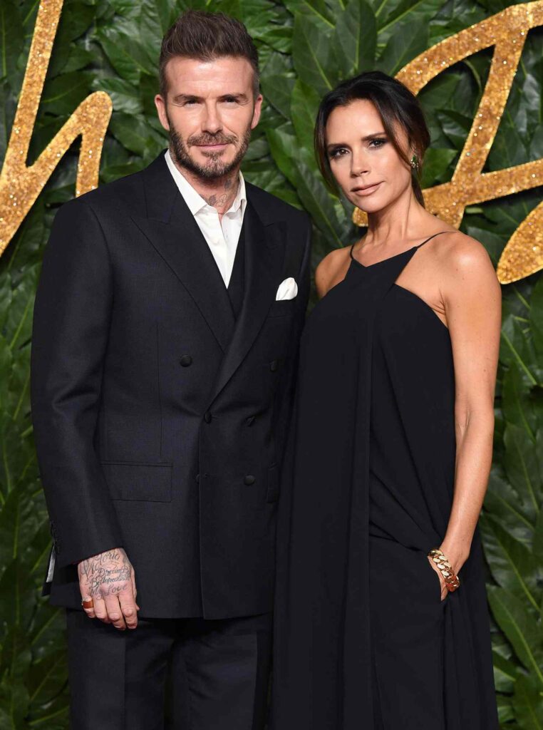Victoria Beckham : David et ses réunis pour la soutenir 4 - Le Progrès Egyptien Victoria Beckham : David et ses réunis pour la soutenir 3 - Le Progrès Egyptien