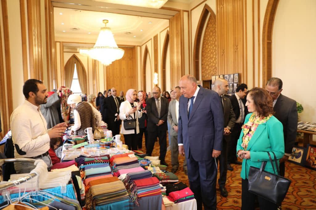 Inauguration du 10e Salon des produits patrimoniaux égyptiens 8 - Le Progrès Egyptien Inauguration du 10e Salon des produits patrimoniaux égyptiens 7 - Le Progrès Egyptien