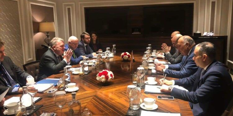 <strong>Choucri : L'Egypte est prête à développer les relations avec le Danemark</strong> 1 - Le Progrès Egyptien