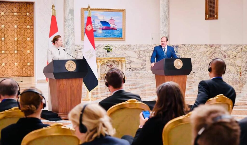Le Président Al-Sissi reçoit la Première ministre danoise (Photos) 10 - Le Progrès Egyptien Le Président Al-Sissi reçoit la Première ministre danoise (Photos) 9 - Le Progrès Egyptien