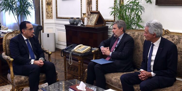 Egypte-Italie : Souci de renforcer les relations tous azimuts 2 - Le Progrès Egyptien Egypte-Italie : Souci de renforcer les relations tous azimuts 1 - Le Progrès Egyptien