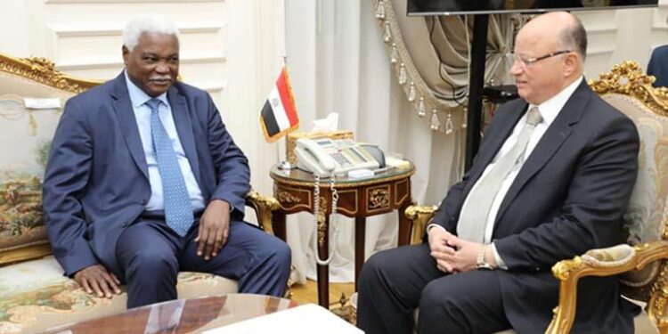 Le Gouverneur du Caire s'entretient avec le SG de CGLU Afrique 1 - Le Progrès Egyptien