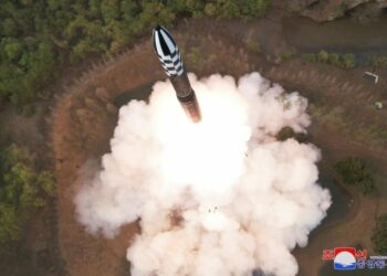 La Corée du Nord confirme avoir tiré un missile balistique à combustible solide