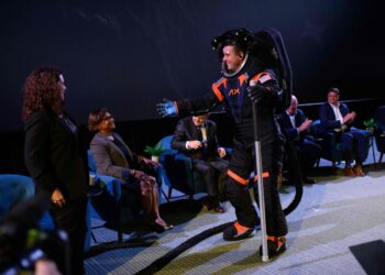 Nasa : Nouvelle combinaison spatiale
