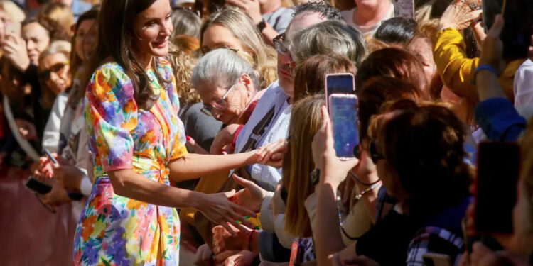 Tour des talents : La Reine Letizia estivale à Cordoue 2 - Le Progrès Egyptien Tour des talents : La Reine Letizia estivale à Cordoue 1 - Le Progrès Egyptien