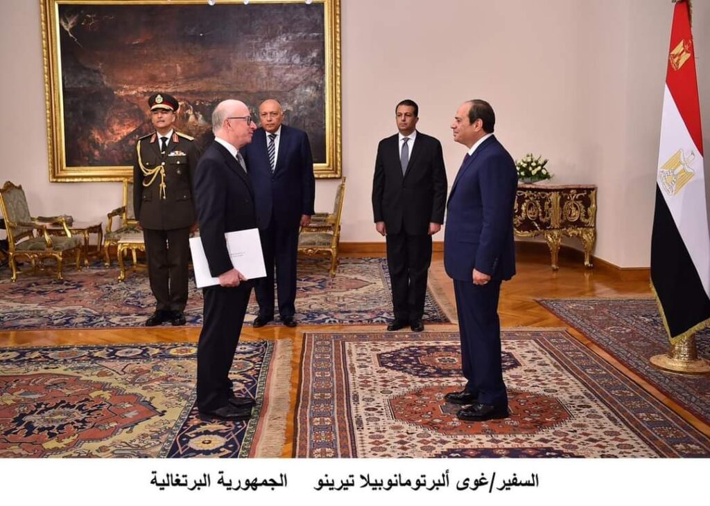 Al-Sissi reçoit les lettres de créance de nouveaux ambassadeurs en Egypte 28 - Le Progrès Egyptien Al-Sissi reçoit les lettres de créance de nouveaux ambassadeurs en Egypte 27 - Le Progrès Egyptien
