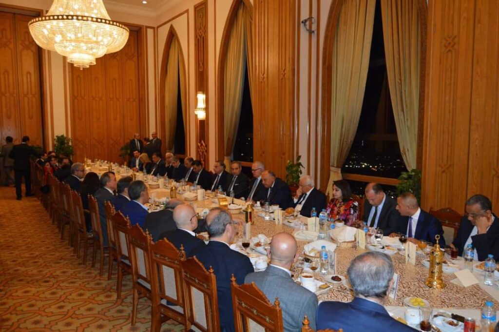 Choucri reçoit les penseurs et intellectuels égyptiens au ministère des AE (Photos) 42 - Le Progrès Egyptien Choucri reçoit les penseurs et intellectuels égyptiens au ministère des AE (Photos) 41 - Le Progrès Egyptien