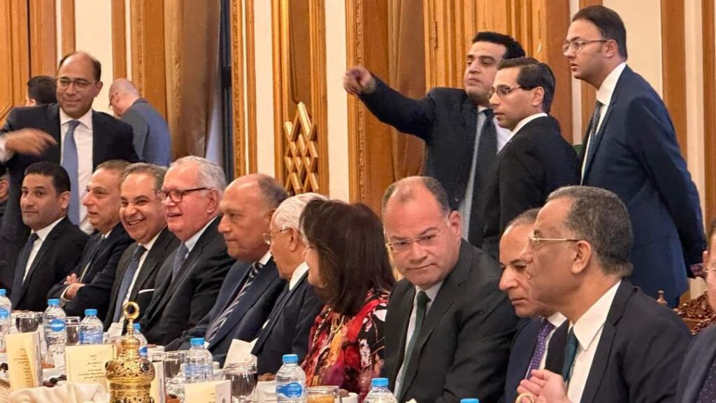 Choucri reçoit les penseurs et intellectuels égyptiens au ministère des AE (Photos) 16 - Le Progrès Egyptien Choucri reçoit les penseurs et intellectuels égyptiens au ministère des AE (Photos) 15 - Le Progrès Egyptien