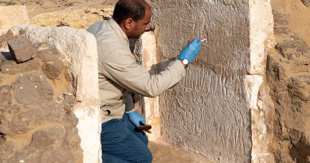 Découverte d'une tombe et quatre petits sanctuaires à Saqqarah 1 - Le Progrès Egyptien