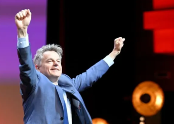 France : Fabien Roussel reconduit à la tête du Parti communiste