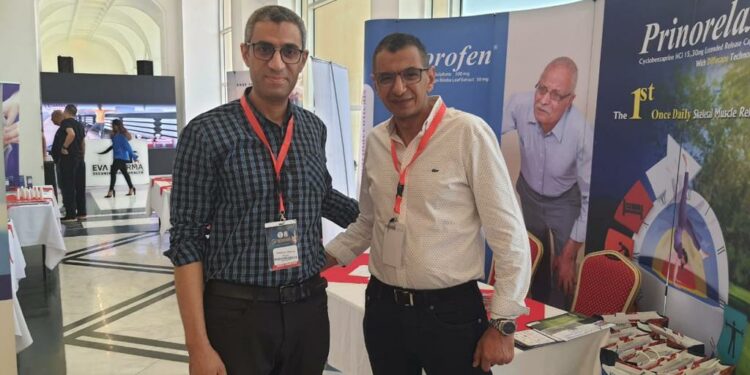 Les hôpitaux universitaires d'Assiout annoncent le succès de la chirurgie pour retirer une tumeur de l'os du mécanisme 2 - Le Progrès Egyptien Les hôpitaux universitaires d'Assiout annoncent le succès de la chirurgie pour retirer une tumeur de l'os du mécanisme 1 - Le Progrès Egyptien