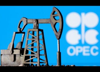 OPEP + réduit la production de pétrole