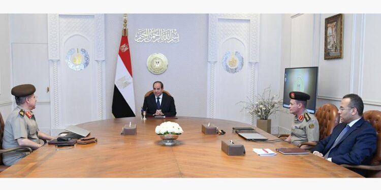 Al-Sissi examine les projets du Génie militaire 2 - Le Progrès Egyptien Al-Sissi examine les projets du Génie militaire 1 - Le Progrès Egyptien
