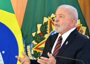 Lula à Pékin pour rencontrer Xi, après ses critiques du FMI