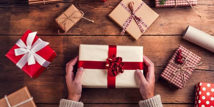 Le Prophète et les cadeaux 2 - Le Progrès Egyptien Le Prophète et les cadeaux 1 - Le Progrès Egyptien