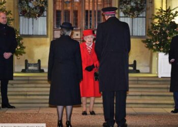 Charles III : son hommage rendu à la reine Elizabeth II aux côtés du prince William