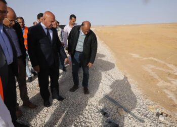 Le ministre du Transport inspecte la ligne 1 du TGV