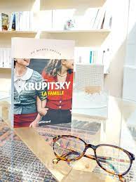 “La Famille”, de Naomi Krupitsky 4 - Le Progrès Egyptien “La Famille”, de Naomi Krupitsky 3 - Le Progrès Egyptien