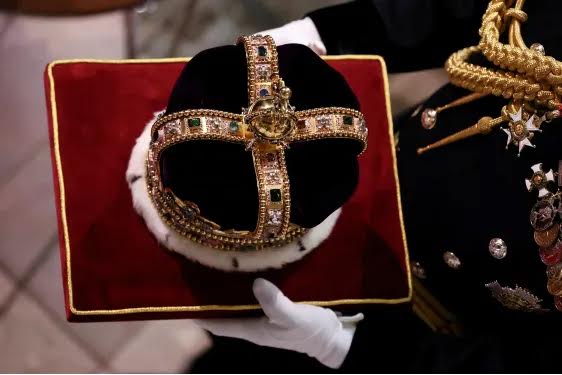 Huit mois après être devenu Roi, Charles III couronné 5 - Le Progrès Egyptien Huit mois après être devenu Roi, Charles III couronné 4 - Le Progrès Egyptien