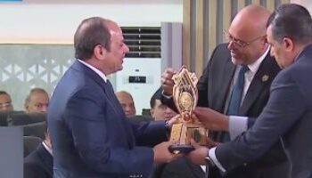 Al-Sissi : Nous sommes prêts à soutenir les sociétés pour accroître le composant local dans les produits égyptiens