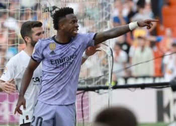Espagne : Ancelotti fustige “le racisme” dans la Liga