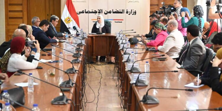 Protocole pour la “Promotion de la sensibilisation aux droits de l’Homme et du développement de la citoyenneté” 2 - Le Progrès Egyptien Protocole pour la “Promotion de la sensibilisation aux droits de l’Homme et du développement de la citoyenneté” 1 - Le Progrès Egyptien