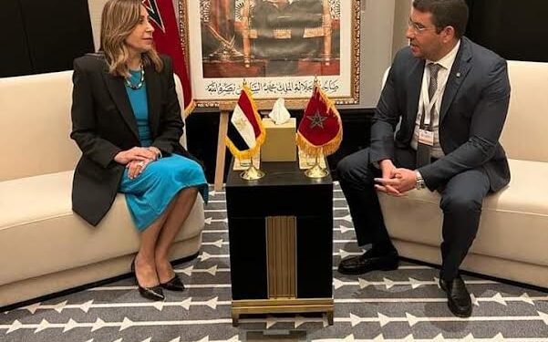 Entretien égypto-marocain sur la coopération culturelle 2 - Le Progrès Egyptien Entretien égypto-marocain sur la coopération culturelle 1 - Le Progrès Egyptien