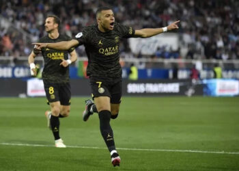 L1 : Le PSG toujours plus proche du titre grâce à Mbappé