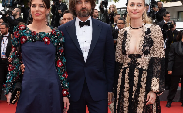 Cannes 2023 : Une pluie de célébrités au rendez-vous 2 - Le Progrès Egyptien Cannes 2023 : Une pluie de célébrités au rendez-vous 1 - Le Progrès Egyptien