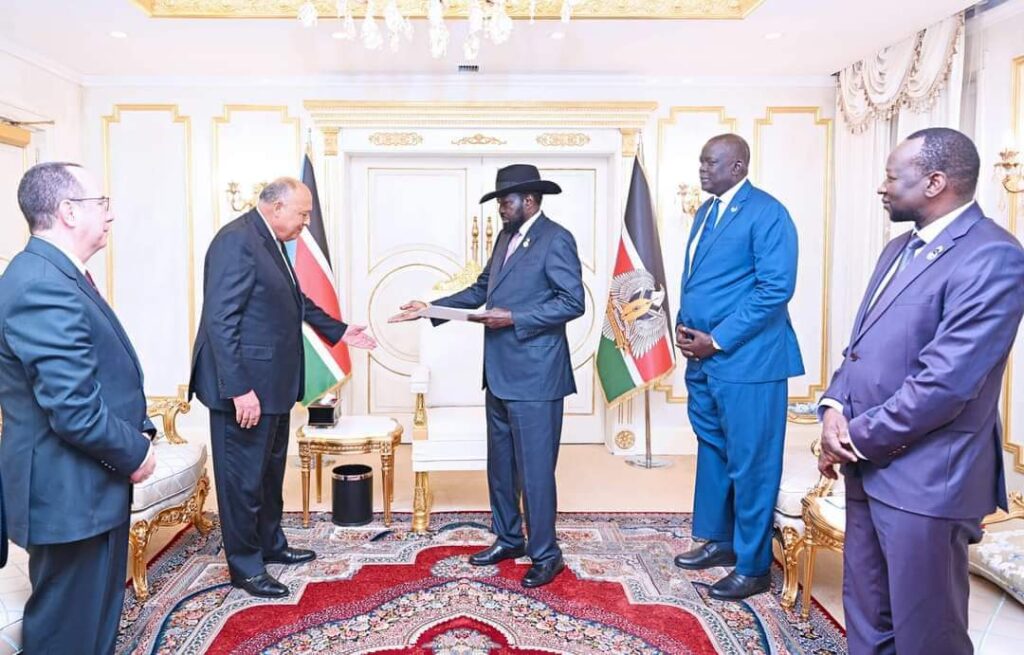 Choucri s'entretient avec le Président Kiir 6 - Le Progrès Egyptien Choucri s'entretient avec le Président Kiir 5 - Le Progrès Egyptien
