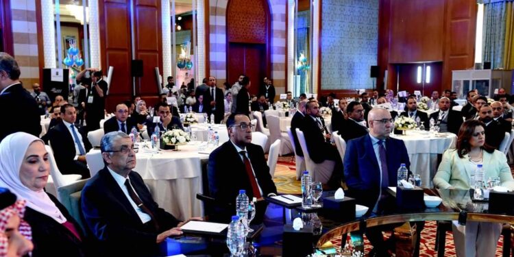 Madbouli au forum "Les bâtisseurs d'Egypte 2023" 2 - Le Progrès Egyptien Madbouli au forum "Les bâtisseurs d'Egypte 2023" 1 - Le Progrès Egyptien