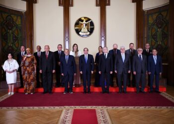  Al-Sissi rencontre les membres du conseil d’administration de la Bibliotheca Alexandrina