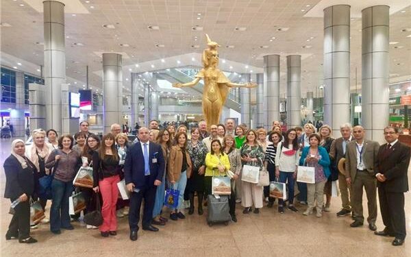 La délégation du Club international grec des femmes passe un congé dans les villes égyptiennes 1 - Le Progrès Egyptien