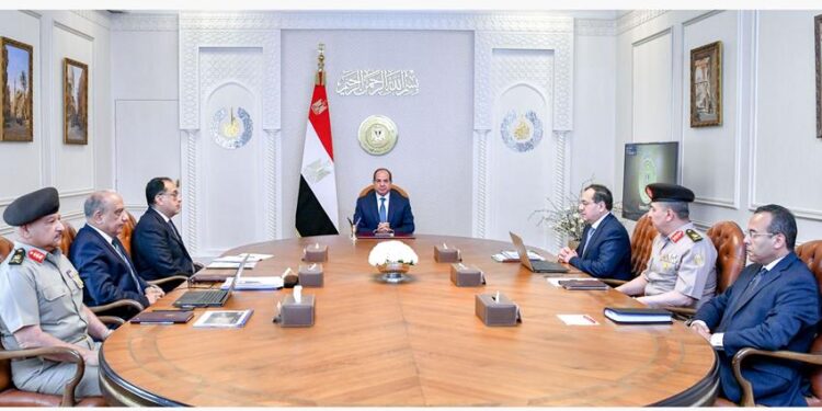 Le Président Al-Sissi suit les efforts pour développer les ressources minérales de l'Égypte 2 - Le Progrès Egyptien Le Président Al-Sissi suit les efforts pour développer les ressources minérales de l'Égypte 1 - Le Progrès Egyptien