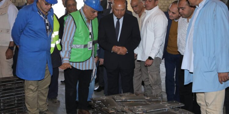 Le ministre du Transport visite les ateliers des chemins de fer à Abbassia 1 - Le Progrès Egyptien