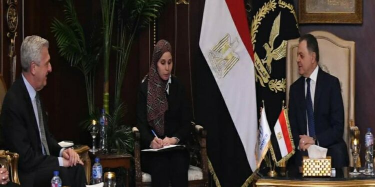 Le Haut-Commissaire de l'ONU pour les réfugiés examine les besoins des déplacés soudanais arrivés en Egypte 1 - Le Progrès Egyptien