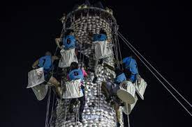 Hong Kong célèbre le retour du festival du "bun" 4 - Le Progrès Egyptien Hong Kong célèbre le retour du festival du "bun" 3 - Le Progrès Egyptien