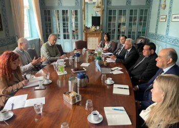 Opportunités d’investissement pour les hommes d’affaires néerlandais